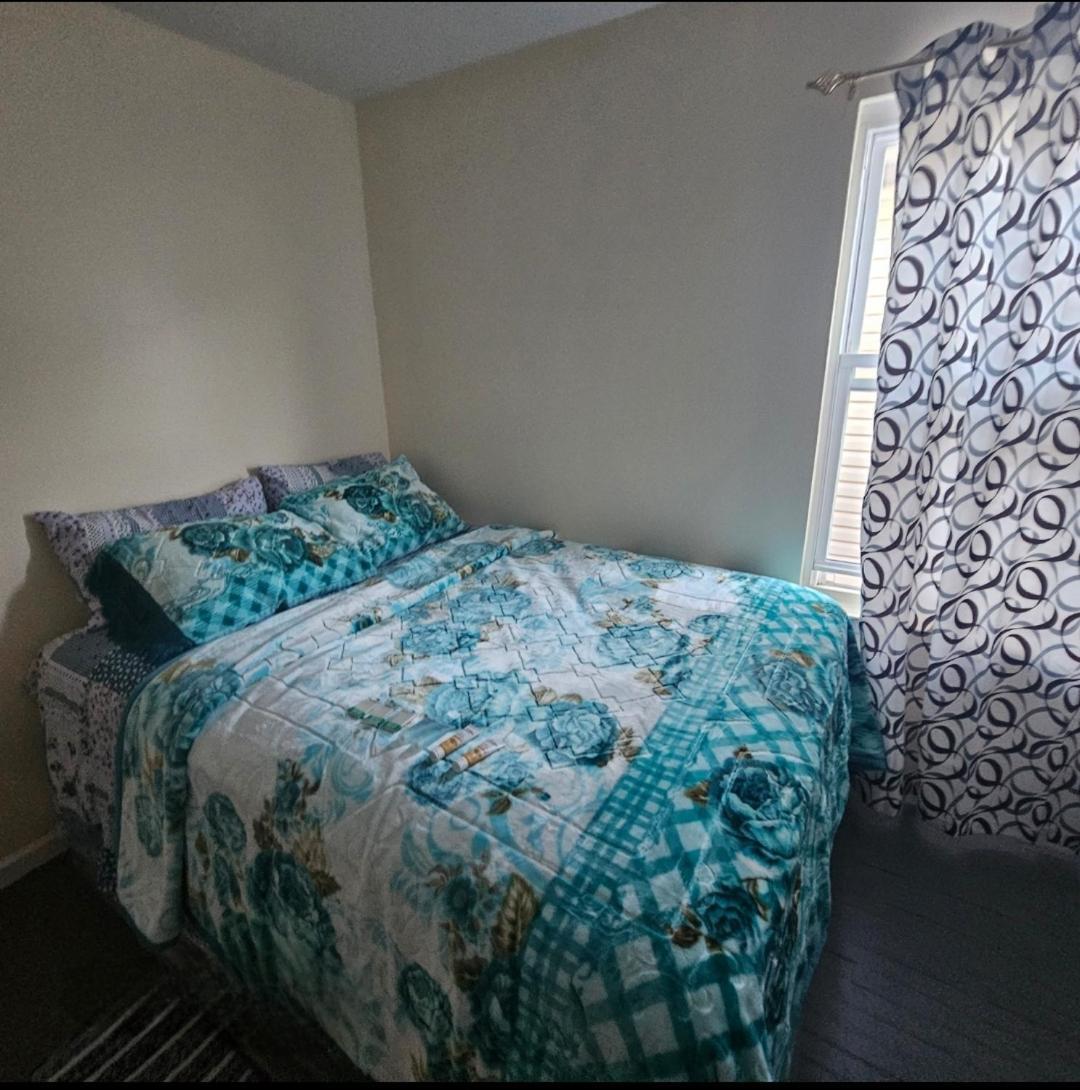 Divine Villa And Resorts 67 Sherman 5Mins To Ewr Airport And 4Mins To Penn Station Newark, 20Mins To New York Екстер'єр фото